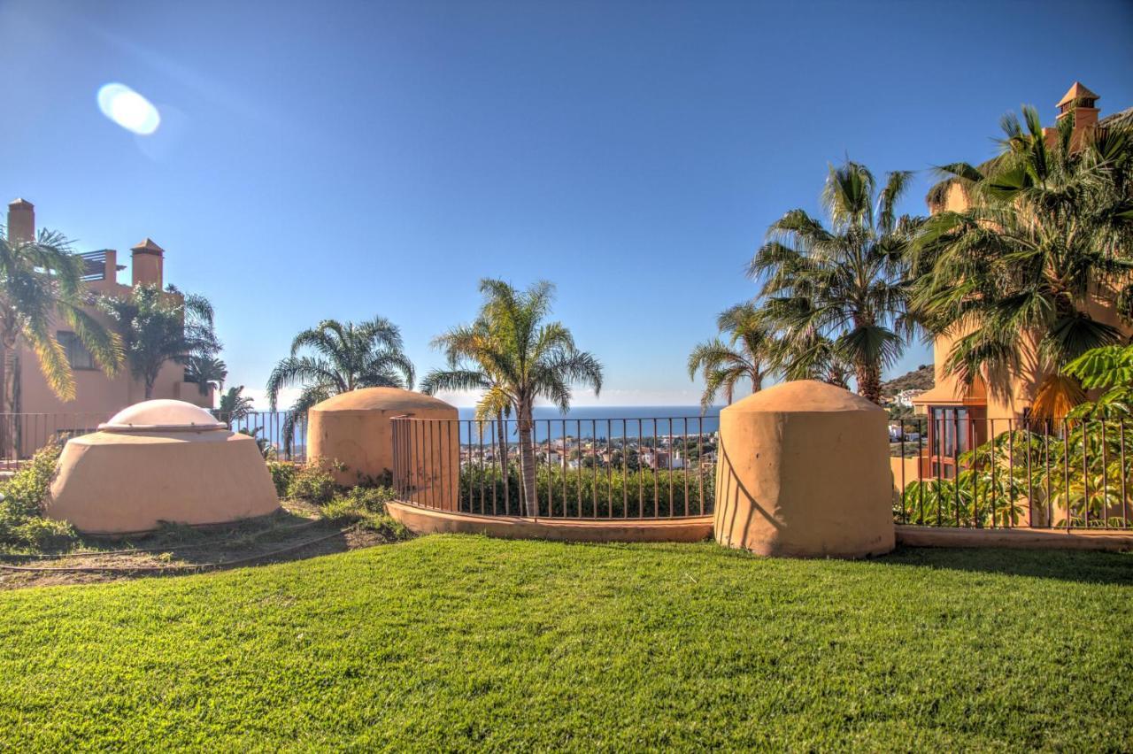 4 Bedroom Holiday Townhouse In Riviera Del Sol With Sea Views Sitio de Calahonda Εξωτερικό φωτογραφία